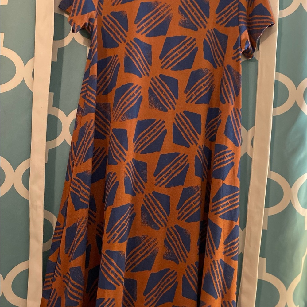 Lularoe Carley dress, size large.